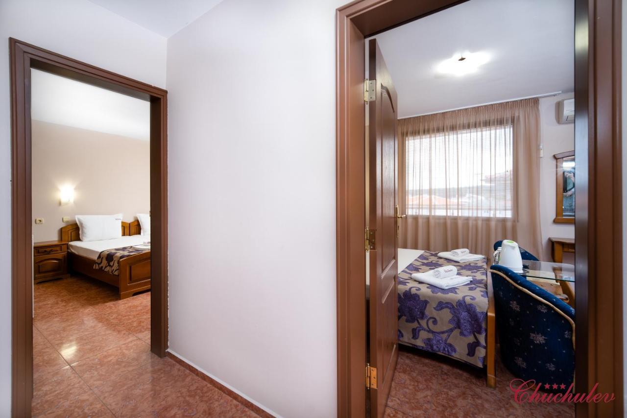 Hotel Chuchulev Sozopol Exterior foto